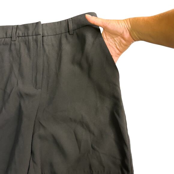 Rachel Zoe Black Dress Shorts Elastic Waist Pockets Staple Basic Wardrobe Size 6 - Picture 2 of 8